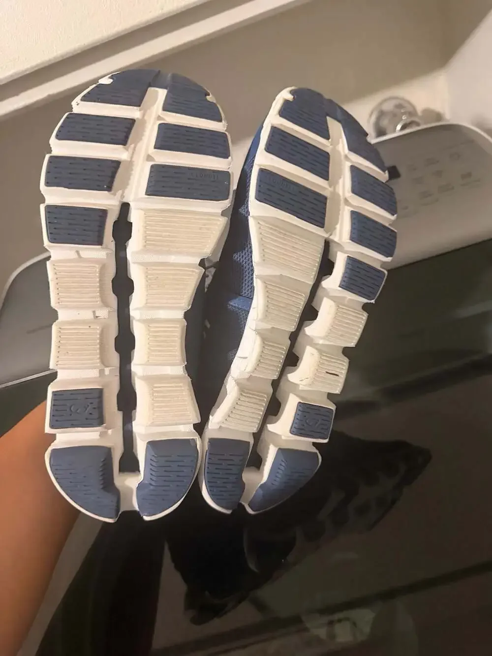 On Women's Cloud 5 Denim White Running Shoes Size US 6.5 (59.98901)